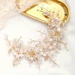 Bandeau-Floral-de-Mariage-avec-Strass-et-Perles-Nacrees-Blanches-galerie-6463