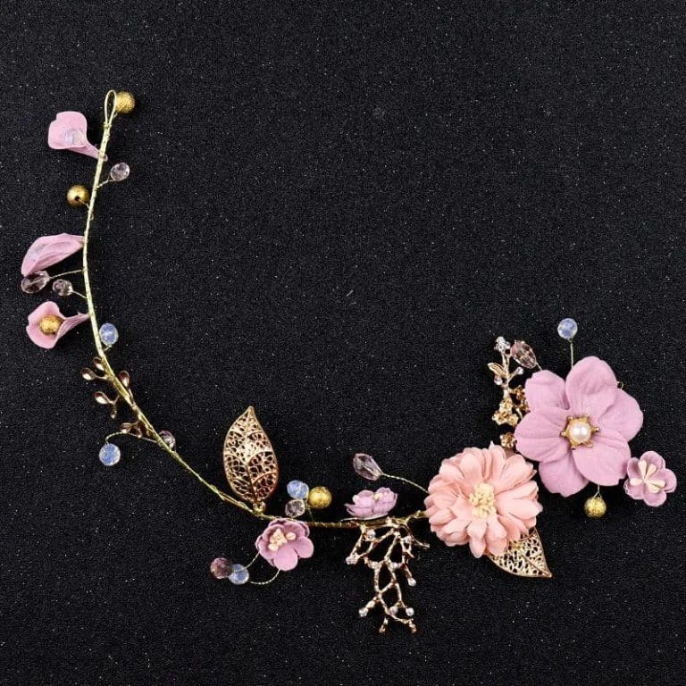 Bandeau-de-Mariage-Floral-avec-Roses-et-Perles-galerie-9301