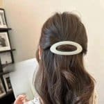 Barrette-Ovale-en-Resine-Acetate-Translucide-avec-Clip-Dore-galerie-1376
