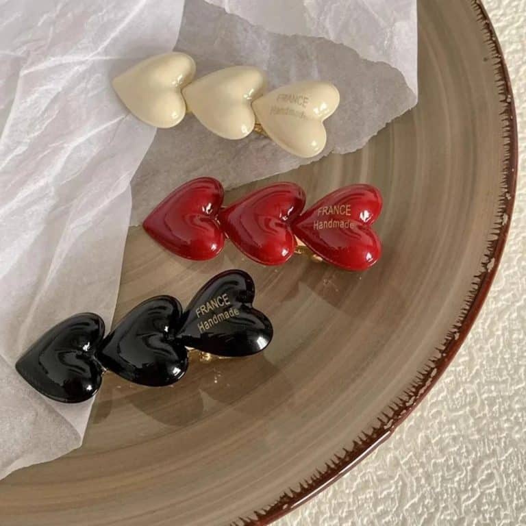 Barrette-a-Cheveux-Trois-Curs-Laquee-Brillante-galerie-9789