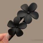 Barrette-a-cheveux-en-forme-petales-arrondis-4413
