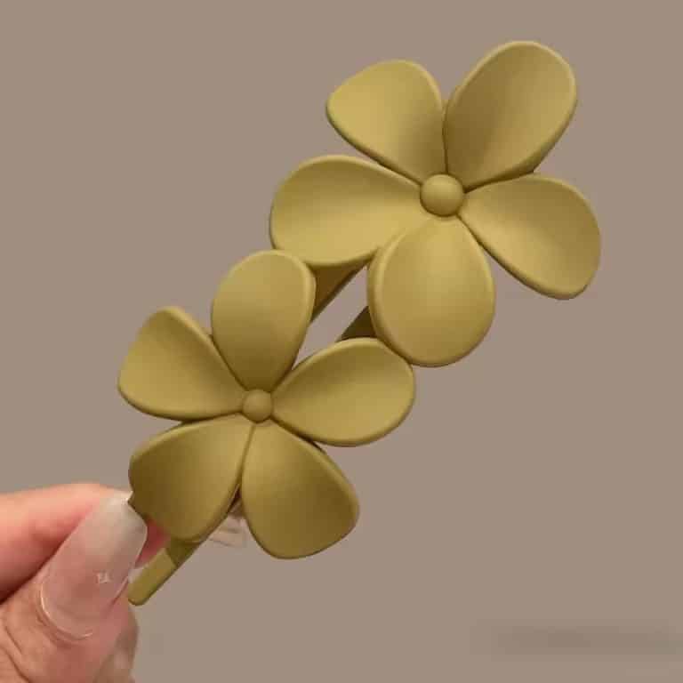 Barrette-a-cheveux-en-forme-petales-arrondis-5013