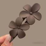 Barrette-a-cheveux-en-forme-petales-arrondis-5630