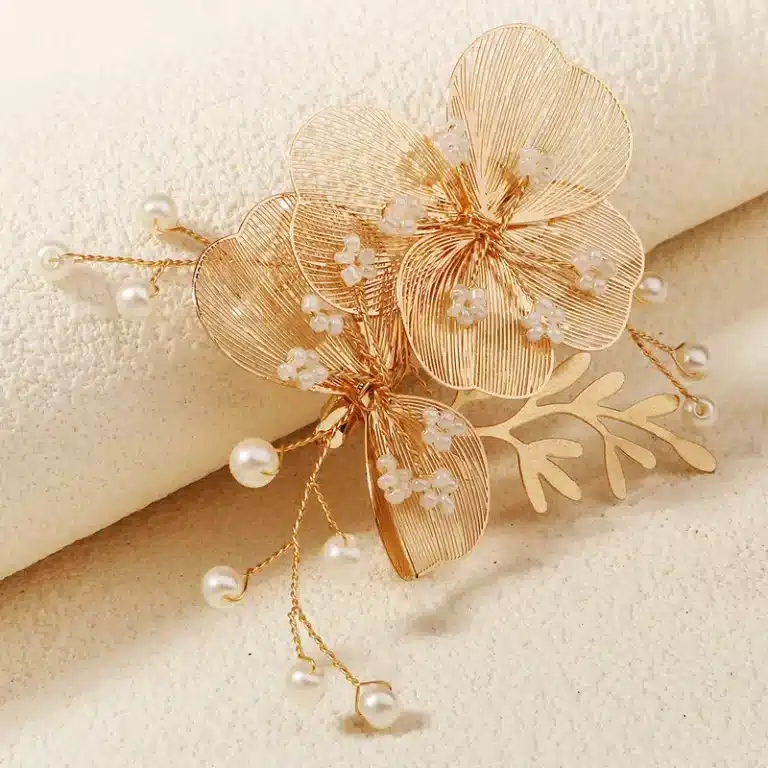 Barrettes-a-Cheveux-de-Fleurs-Dorees-avec-Perles-Nacrees-galerie-3795
