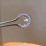 Baton-a-Cheveux-en-u-avec-Nacre-Dabalone-Irisee-et-Strass-galerie-6929