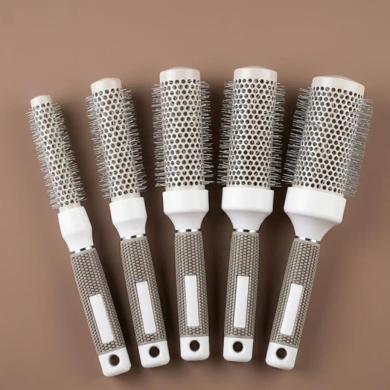 Brosse-Ronde-en-Ceramique-Antistatique-avec-Picots-en-Nylon-pour-Brushing-picture-7000