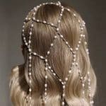 Chaine-de-tete-pour-cheveux-plaque-avec-perles-nacrees-et-strass-8780