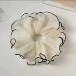 Chouchou-Elastique-pour-Cheveux-avec-Bordure-de-Petale-Contrastee-galerie-7084