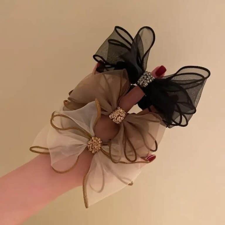 Chouchou-Nud-Papillon-en-Organza-Orne-de-Strass-pour-Cheveux-galerie-2125