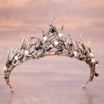 Couronne-Decorative-en-Branches-avec-Perles-pour-Mariee-galerie-1324