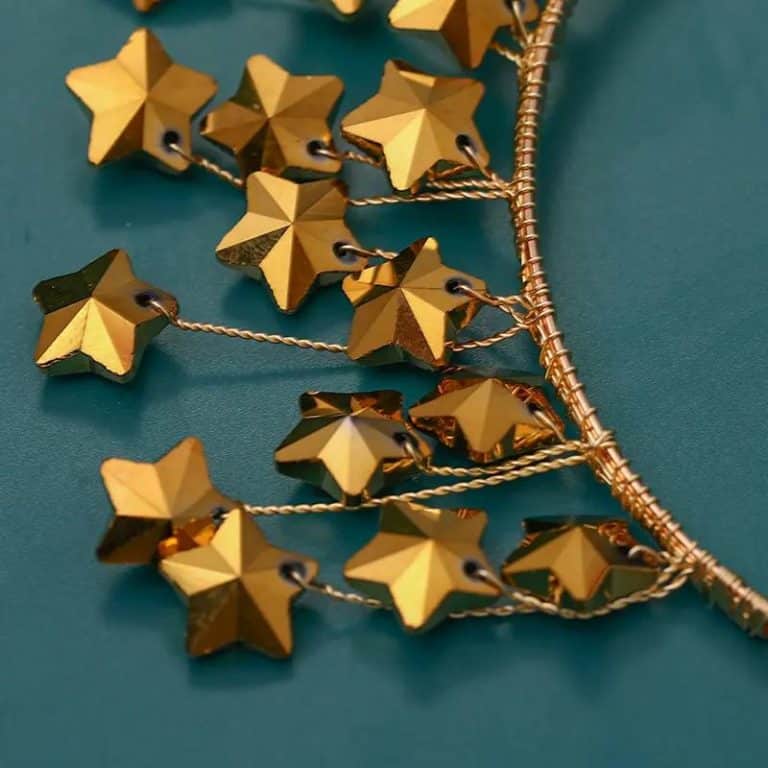Couronne-Serre-tete-avec-Etoiles-Tridimensionnelles-Dorees-galerie-7952