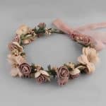 Couronne florale pour cheveux avec roses en soie et rubans en organza (1)