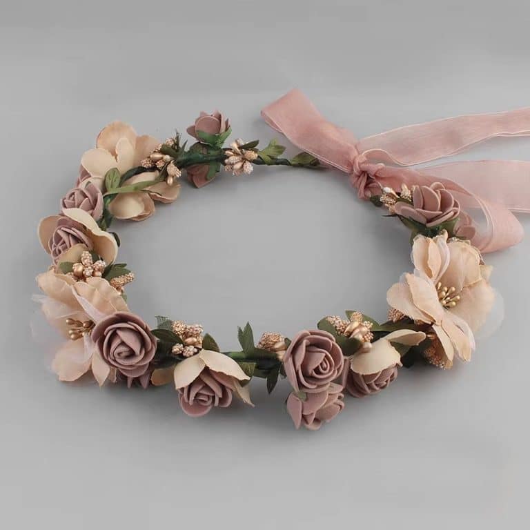 Couronne florale pour cheveux avec roses en soie et rubans en organza (1)
