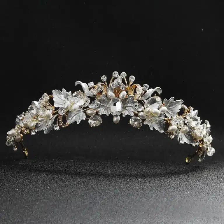 Diadème de mariage à fleurs avec perles nacrées et strass