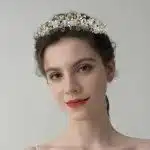 Diadème de mariage à fleurs avec perles nacrées et strass