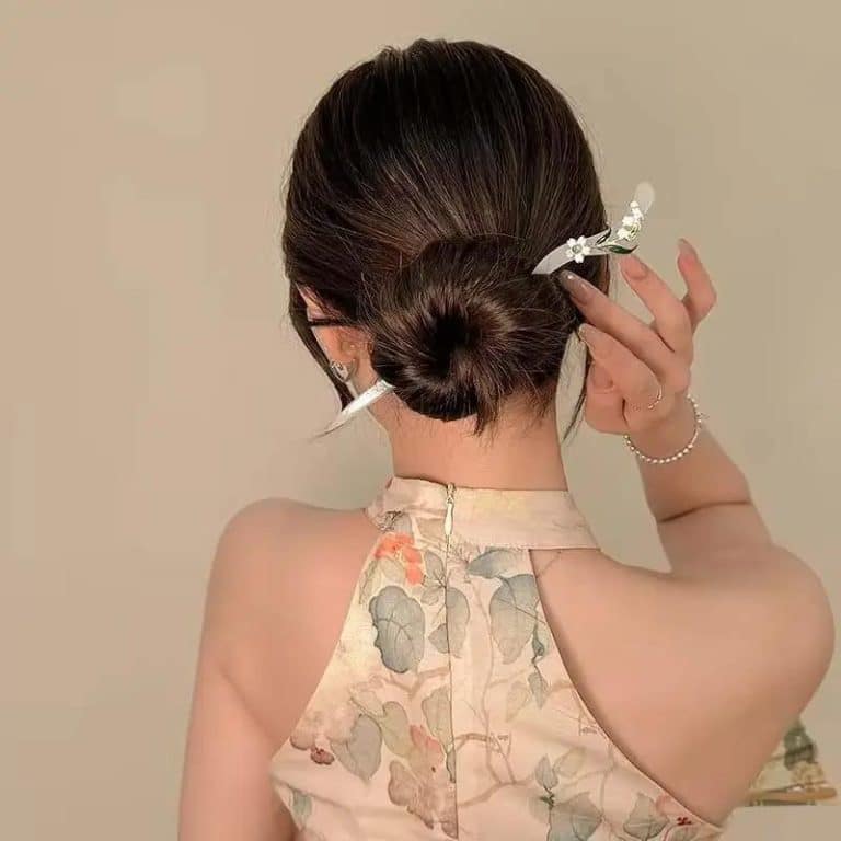 Epingle-a-Cheveux-Florale-en-Resine-Nacree-et-Doree-galerie-3943