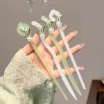 Epingle-a-Cheveux-Florale-en-Resine-Nacree-et-Doree-galerie-7158