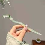 Epingle-a-cheveux-florale-en-resine-nacree-et-doree-1057