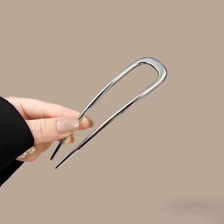 Epingle-a-chignon-minimaliste-en-u-avec-finition-brillante-5310