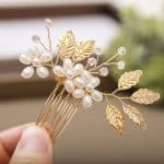 Peigne-a-Cheveux-Decoratif-avec-Perles-Nacrees-et-Branches-Dorees-galerie-2965