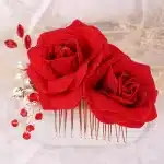 Peigne-a-Cheveux-Decoratif-avec-Roses-Rouge-et-Perles-galerie-4659