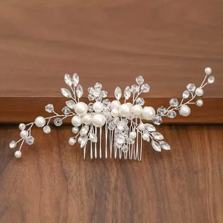 Peigne à cheveux de mariée avec perles et cristaux