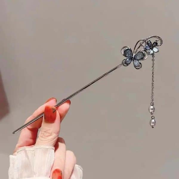Pic à cheveux élégant de papillon et fleur avec strass scintillants en alliage argenté