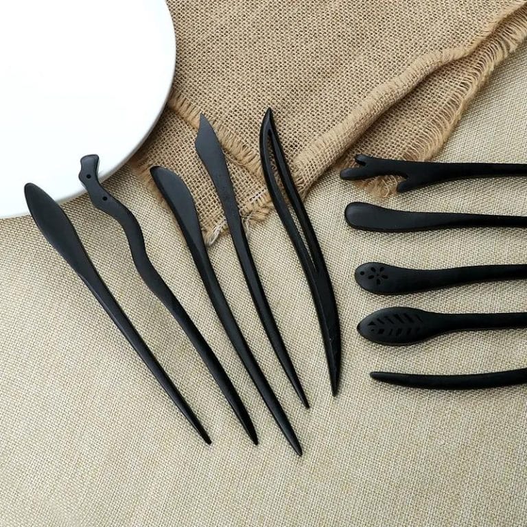 Pic-a-Cheveux-en-Bois-Noir-de-Style-Asiatique-avec-Extremite-Sculptee-galerie-8112-4