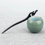 Pics-a-Cheveux-Decoratifs-en-Bois-Noir-avec-Motif-Sculpte-galerie-4842