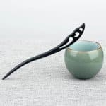 Pics-a-Cheveux-Decoratifs-en-Bois-Noir-avec-Motif-Sculpte-galerie-5337