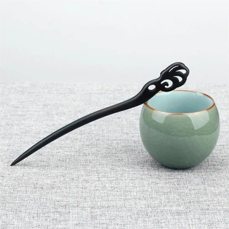 Pics-a-Cheveux-Decoratifs-en-Bois-Noir-avec-Motif-Sculpte-galerie-8936