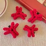 Pince-a-Cheveux-en-Forme-Detoile-Rouge-en-Textile-Matelasse-galerie-7909