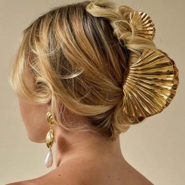 Pince a Cheveux en Forme de Coquillage Brillant