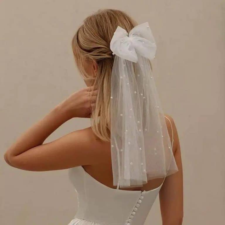 Pince-a-Cheveux-en-Tulle-avec-Voile-Orne-de-Perles-galerie-4506