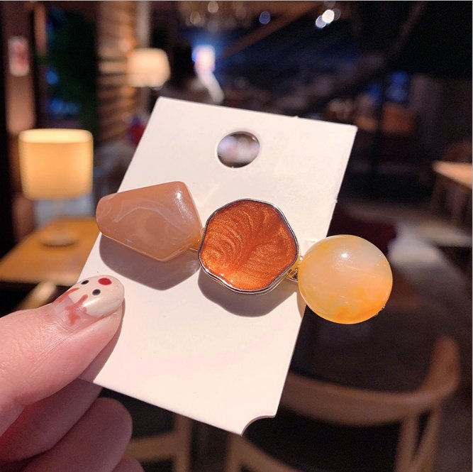 Barrette-ornementale-avec-resine-marbree-et-perle-picture-10
