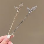 Epingle-a-cheveux-avec-ornements-strass-et-perle-picture-8