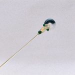 Epingle-a-cheveux-fleur-orientale-avec-lune-verte-et-perles-translucides-picture-3