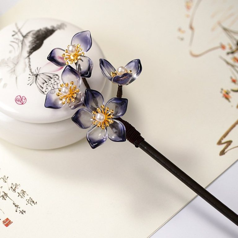 Pic-a-cheveux-decoratif-en-bois-avec-fleurs-et-pendentifs-picture-18