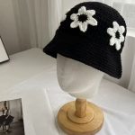 Bob-crochet-femme-fleurie-picture-5