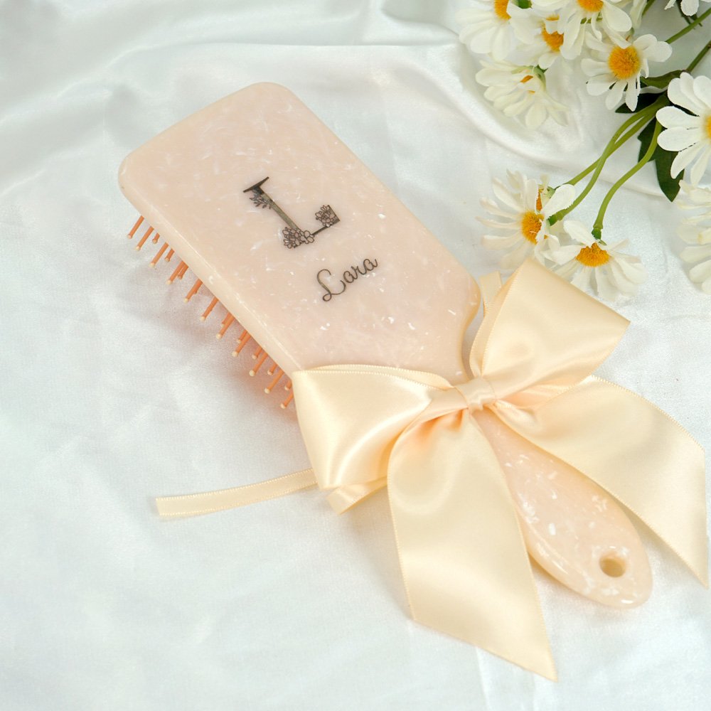 Brosse-a-coussin-dair-avec-nud-satin-picture-4