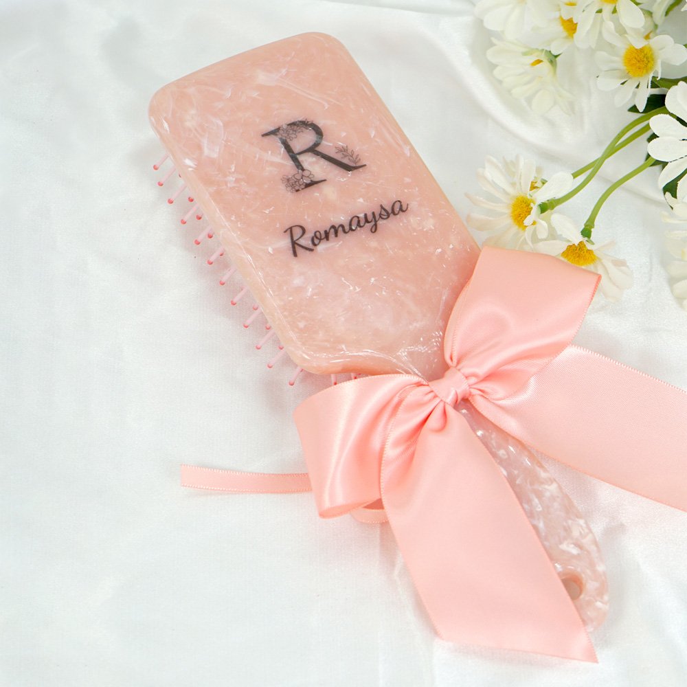 Brosse-a-coussin-dair-avec-nud-satin-picture-5