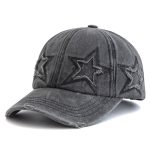 Casquette-a-etoiles-effilochees-picture-1