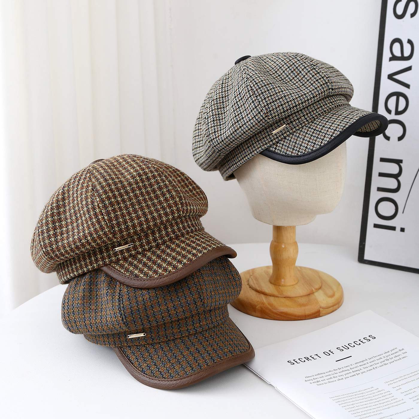 Casquette-gavroche-a-carreaux-pour-femme-picture-2