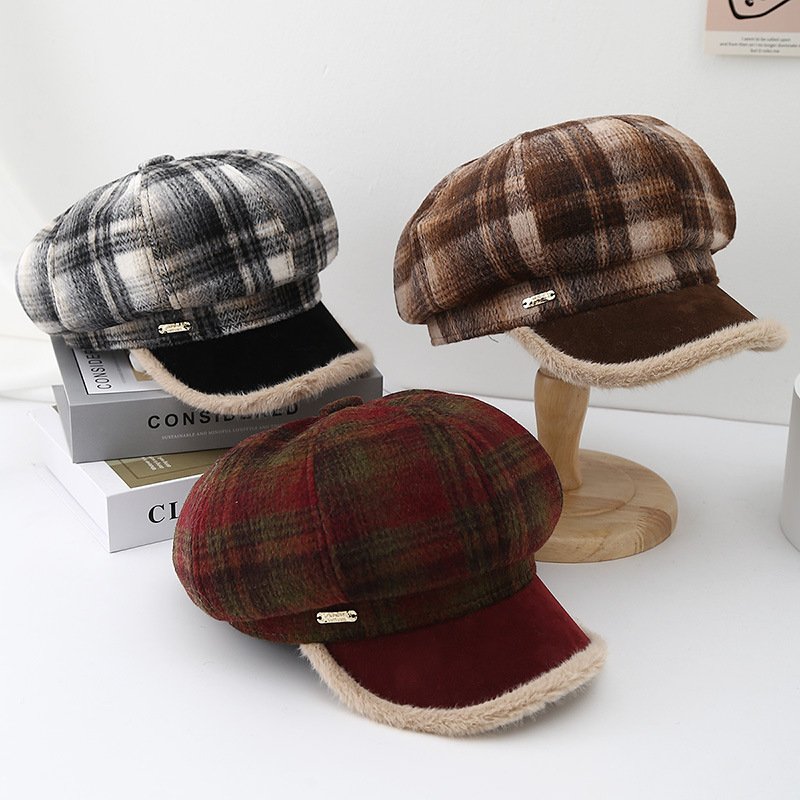 Casquette-gavroche-a-fausse-fourrure-picture-2