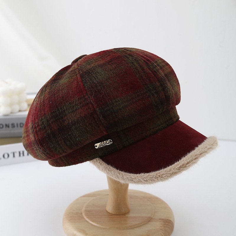 Casquette-gavroche-a-fausse-fourrure-picture-6