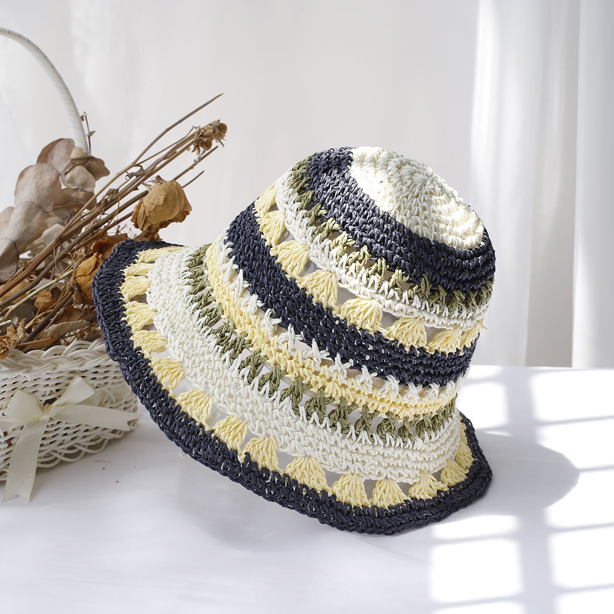 Chapeau-bob-paille-a-rayures-picture-5