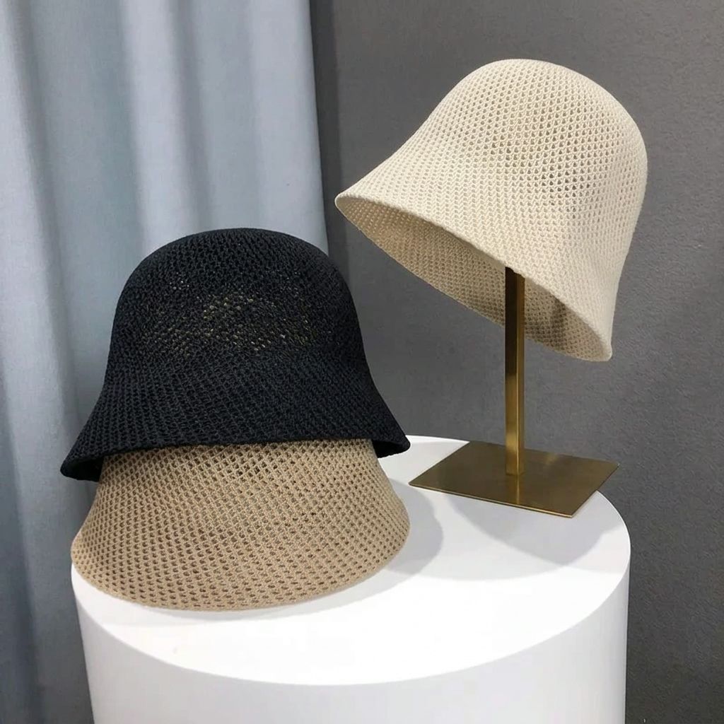Chapeau-bob-pour-femme-forme-cloche-ambiance-1422