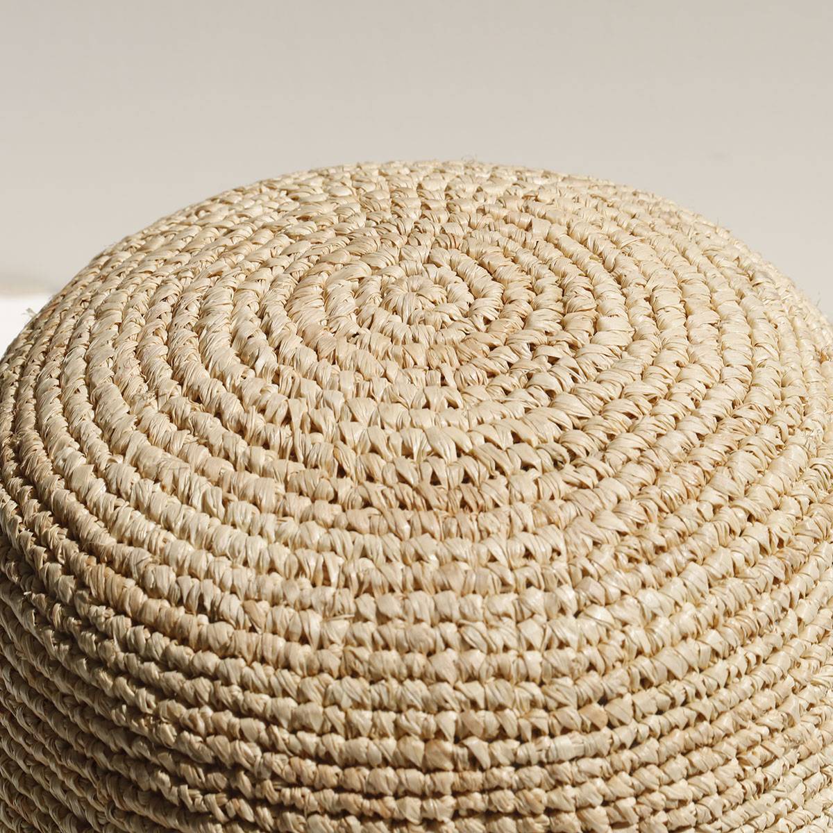 Chapeau-cloche-en-raphia-crochete-picture-3