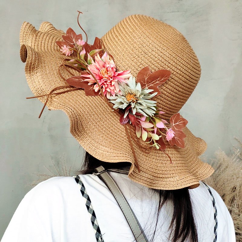 Chapeau-de-paille-orne-de-fleurs-picture-3