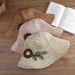 Chapeau-de-soleil-a-fleur-crochetee-picture-2